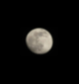 original image: moon version 1 + blur level 18